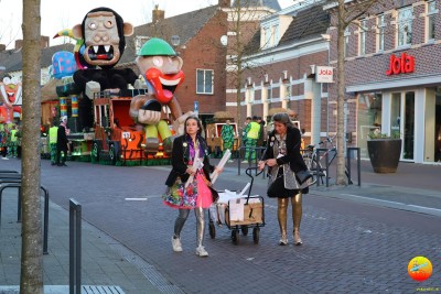 verlichte_halfvasten_optocht_2023_18.JPG