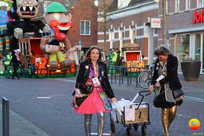 verlichte_halfvasten_optocht_2023_19.JPG
