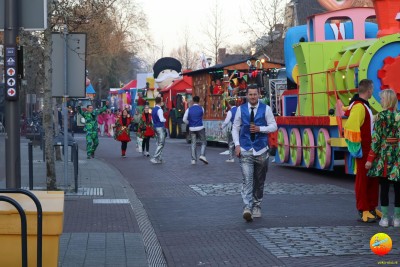 verlichte_halfvasten_optocht_2023_32.JPG