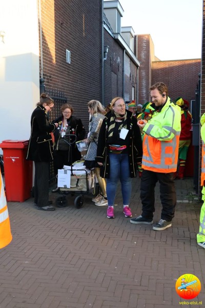 verlichte_halfvasten_optocht_2023_4.JPG