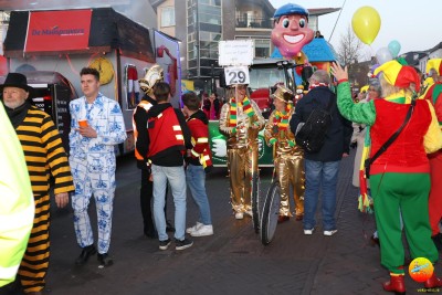 verlichte_halfvasten_optocht_2023_54.JPG