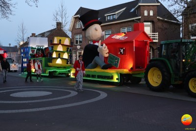 verlichte_halfvasten_optocht_2023_66.JPG