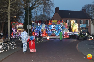 verlichte_halfvasten_optocht_2023_75.JPG