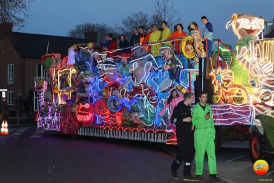 verlichte_halfvasten_optocht_2023_76.JPG