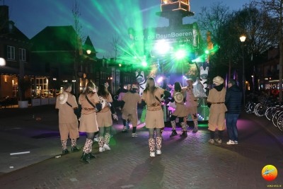 verlichte_halfvasten_optocht_2023_94.JPG