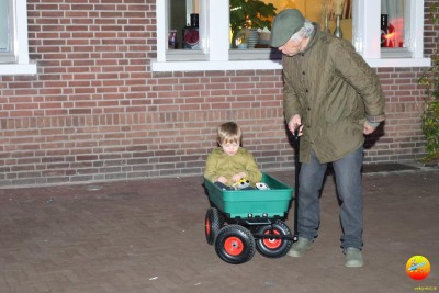 verlichte_halfvasten_optocht_2023_95.JPG