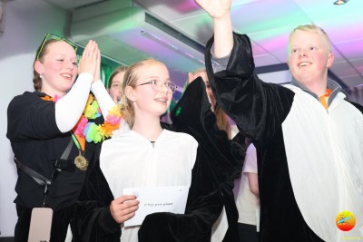 verlichte_halfvasten_optocht_2025_2_15.JPG