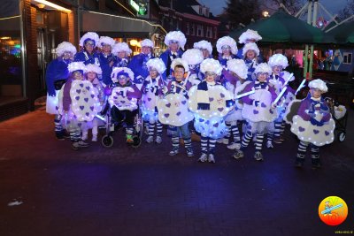 verlichte_halfvasten_optocht_2026_24.JPG